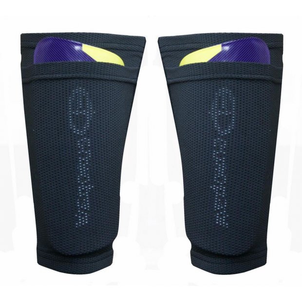 Фиксатор для футбольных щитков Europaw GripFit черный