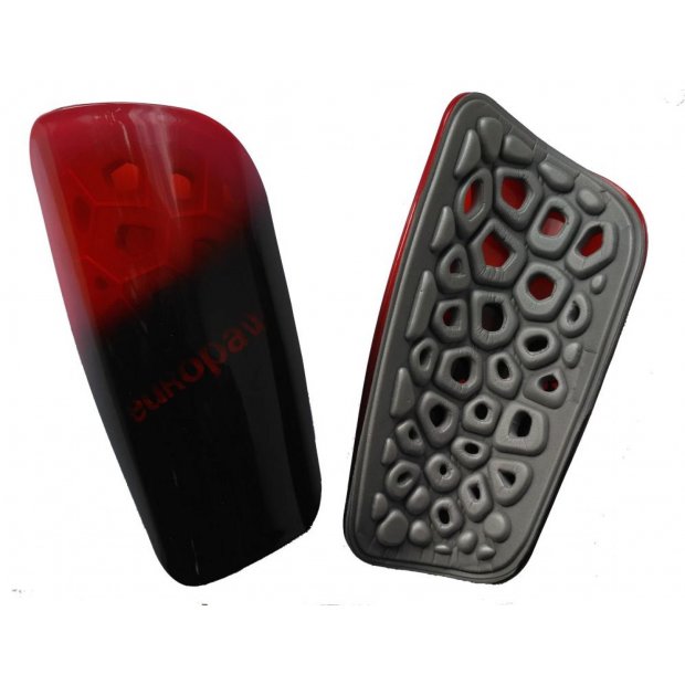 Щитки футбольные Europaw AeroShield красные