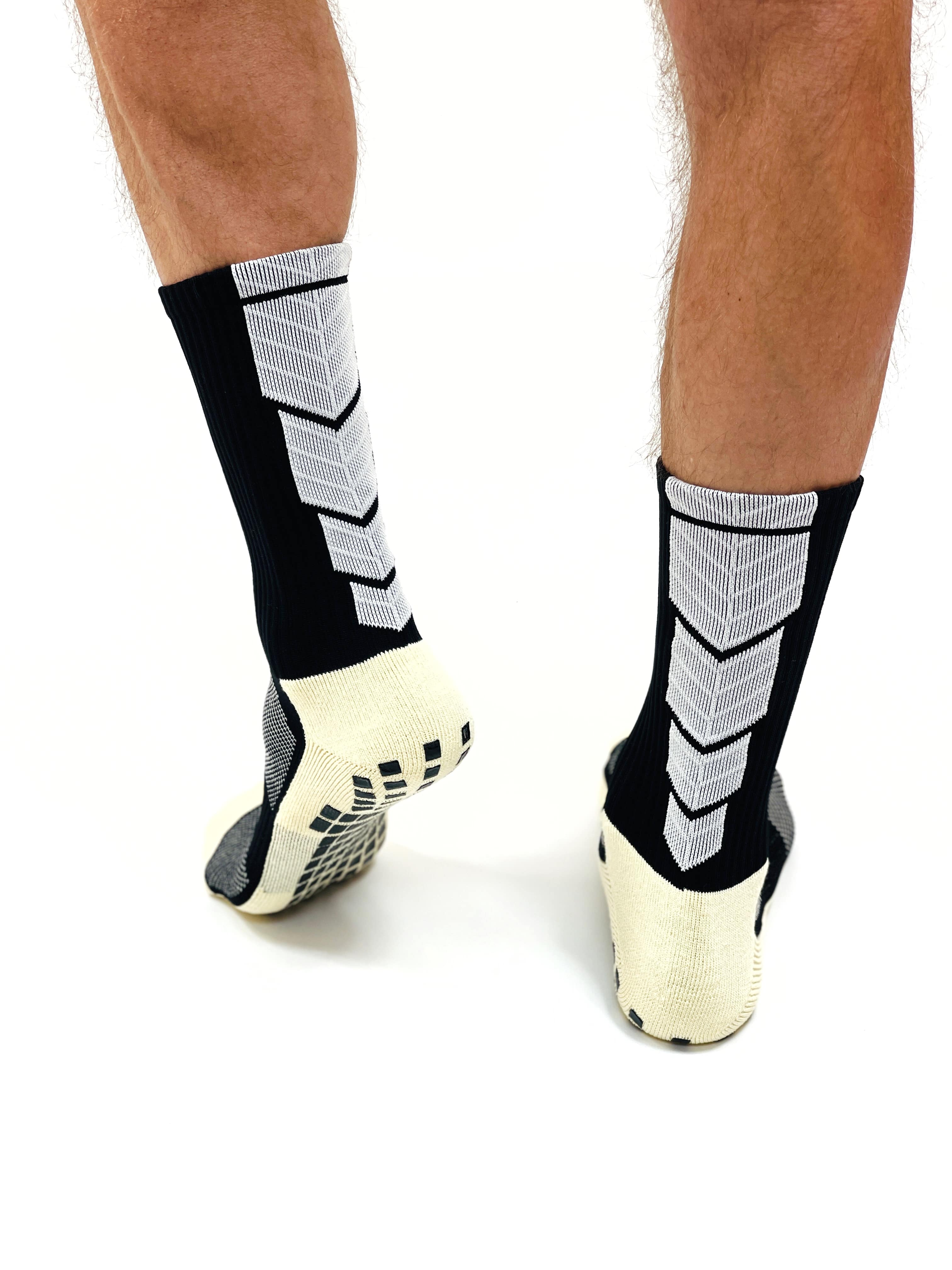 Спортивні шкарпетки довгі для тренувань
