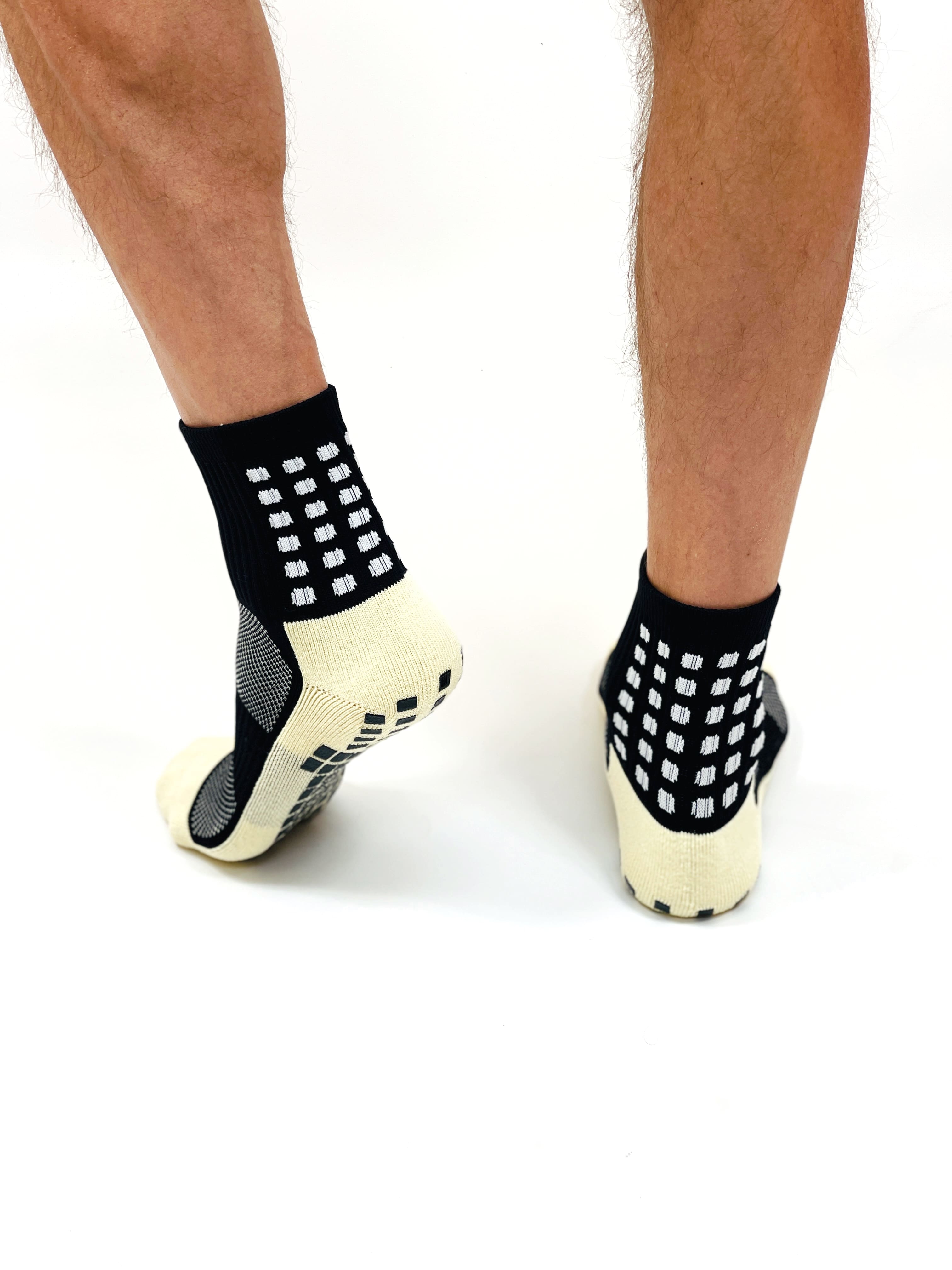 Спортивні шкарпетки короткі для тренувань